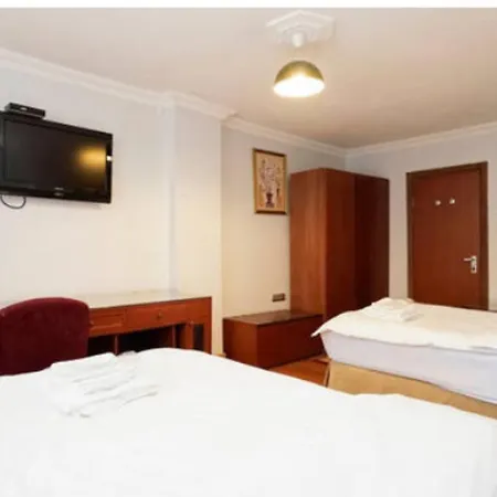 Arapzade Apart * İstanbul