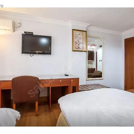 Arapzade Apart * İstanbul